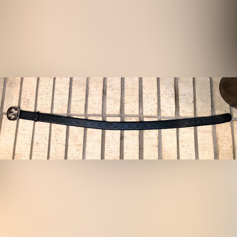 GUCCI - Signature Leather Belt - 80-32 - Picture 11 of 16